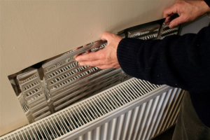 Cheap Tips To Keep Your Home Warm This Winter