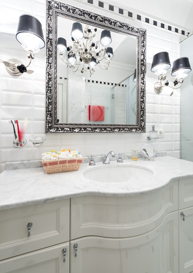 Customize Own Designs For Your Bathroom With Attractive Vanities