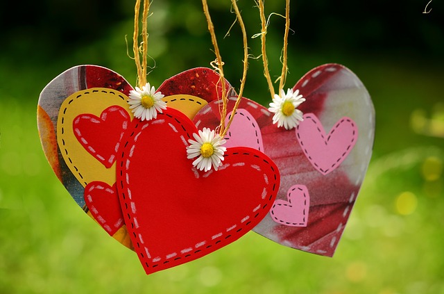 hanging heart cards