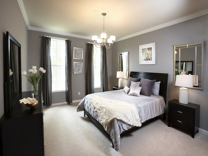 The Advantages Of Decorating With Bedroom Furniture Sets