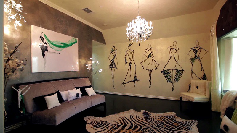 Head Over Heels In Love With Wall Decals? Here Are The Tips On How To Choose It!