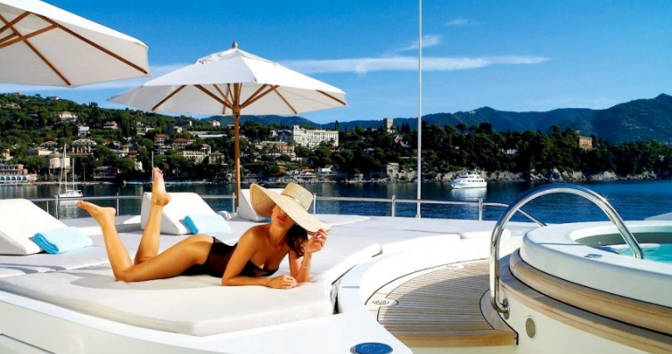 Top 5 Advantages Of Boat Rentals
