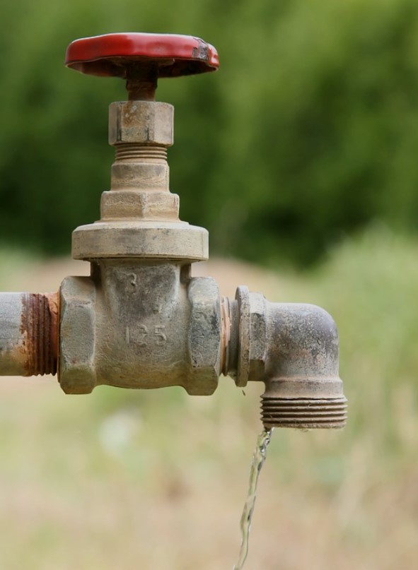 How to Maintain An Outdoor Water Faucet In Your Yard