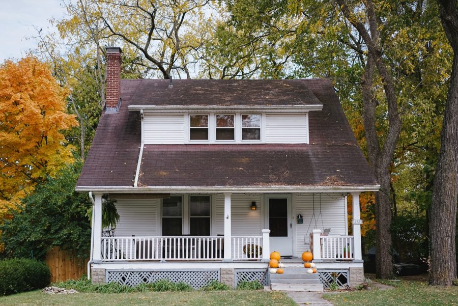 How to Refresh Your Old Home's Exterior