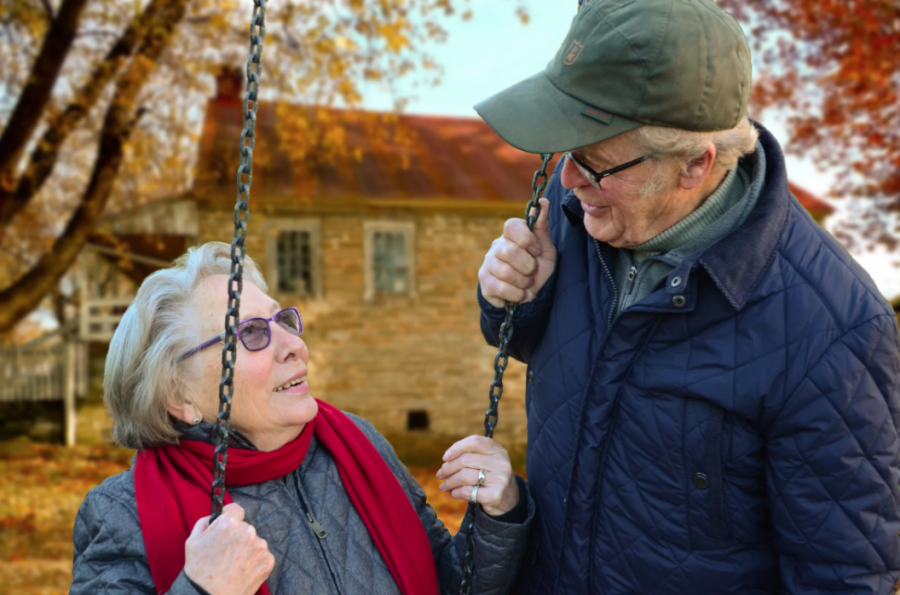 Pros and Cons Of Renting vs Buying Your Home As A Senior